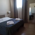 Hhb