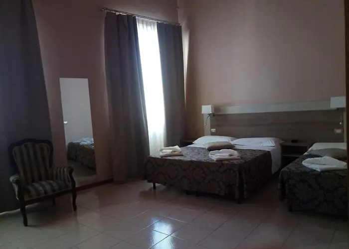 Hotel Hhb 3*