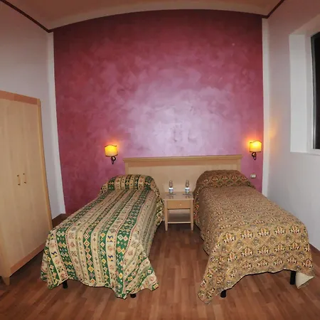 Hhb 3* Florence